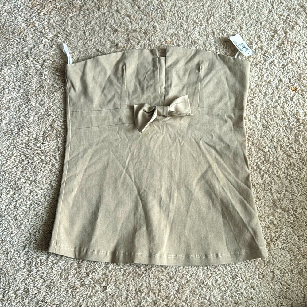 NWT New strapless.